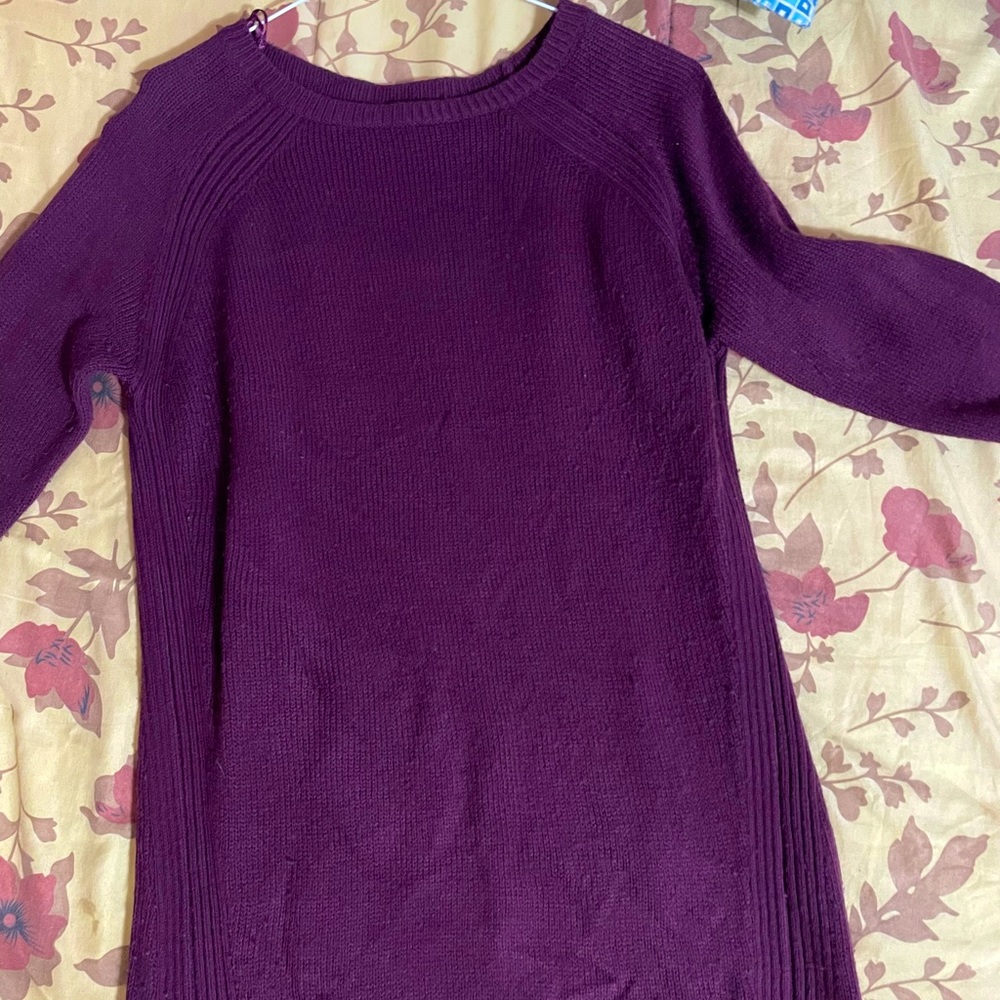 Purple sweat shirt
